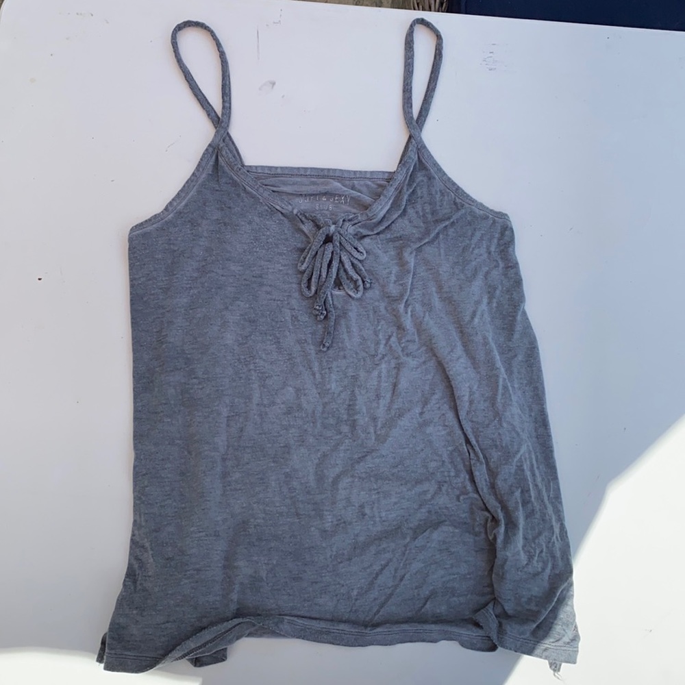 Double front tie, gray American Eagle tank size S